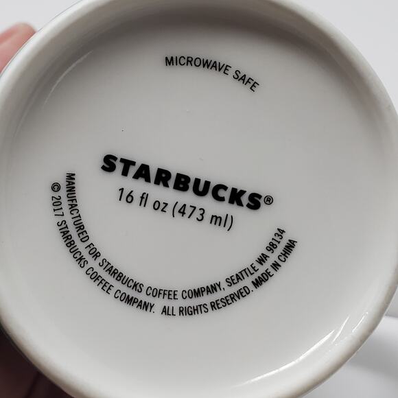 Starbucks Coffee Mug Cup Tall 16 Ounces 2017 Green and White Houndstooth Design - Picture 6 of 6